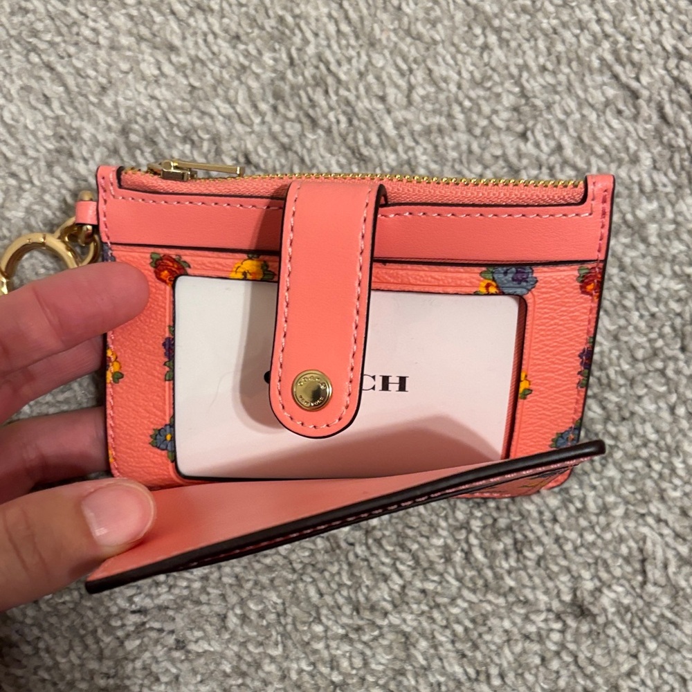 Coach Coral Floral Card Case with Gold Keyring - Picture 3 of 5